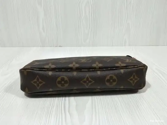 Cheap Louis ACCESSOIRES POCHETTE Vuitton 0527